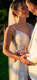Abito da sposa con spacco e schiena scoperta 😍