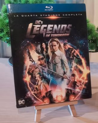 DC'S LEGENDS OF TOMORROW BLU RAY