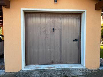 Porta basculante