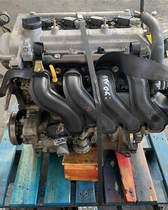 MOTORE SEMICOMPLETO TOYOTA Yaris Serie 2NZFE Benzi