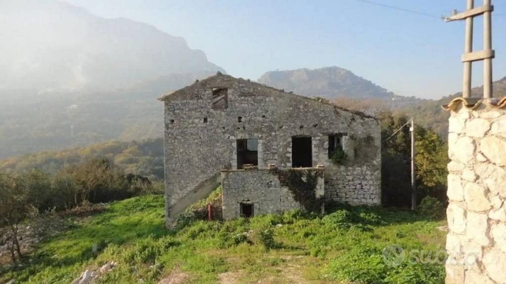 Rustico / Casale di 144 m² con 3 locali a Ausonia - Vista 3