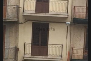 Vendita casa in centro a Marineo