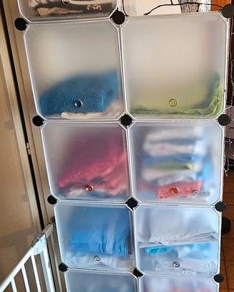 Armadietti componibili in plastica e ferro
