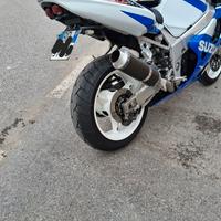 Suzuki GSR 750 - 2001