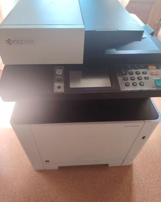 Stampante multifunz. laser a colori professionale