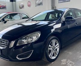 Volvo V60 D2 1.6 Powershift Summum