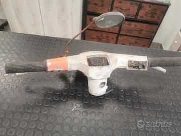 manubrio per  Vespa 50 special 