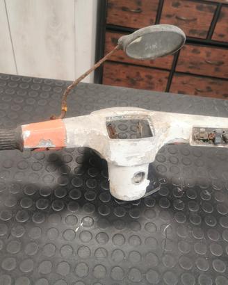 manubrio per  Vespa 50 special 