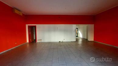 Immobile di 82 m² con 2 locali a Polesella