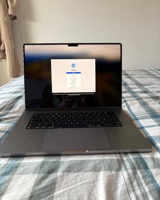 MacBook Pro 16” (2021)