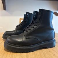 stivali Dr Martens 42 Total Black