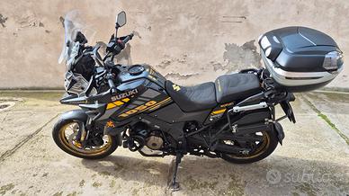 Suzuki V Strom 1050 XT 