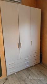 camera  da letto matrimoniale in stile classico in