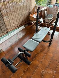 Panca con leg extension leg curl e dip bars