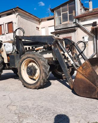 TRATTORE LAMBORGHINI 654 DT CON PALA SIGMA 4
