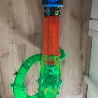 Pista monster truck hot wheels