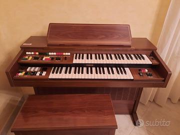 Organo Yamaha elettrico + sgabello