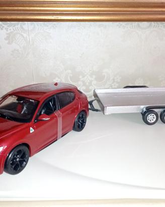 Burago Alfa Romeo Stelvio con carrello 1 24