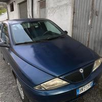 Lancia ypsilon 1.2 elefantino