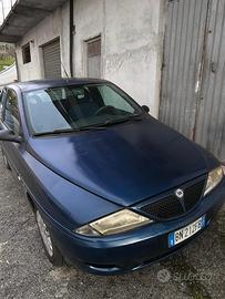 Lancia ypsilon 1.2 elefantino