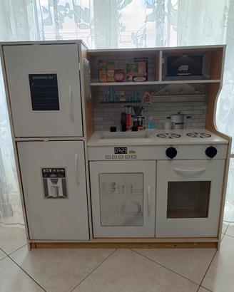 cucina giocattolo 