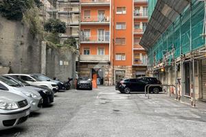 Posto auto in via Ferrara