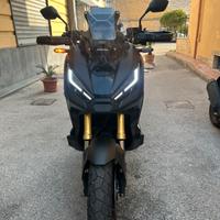 X-adv 750