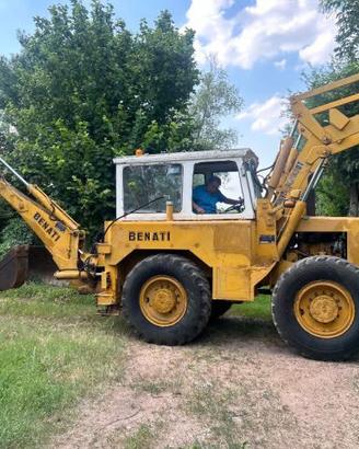 OPERATRICE RUSPA BENATI UNIVERSAL 2000