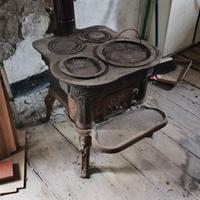 Stufa a Legna 4 Fuochi Con Forno