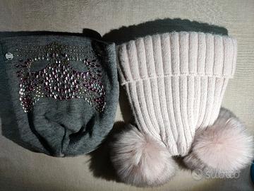 cuffia e berretta TU 5€