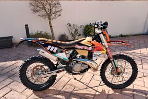 KTM EXC 250 ANNO 2020.