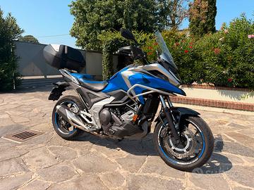 Honda NC750X 2021