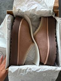 UGG tazz rocky oak marrone numero 41 us 10 nuove