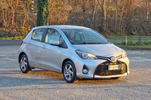 Toyota Yaris 1.5 Hybrid 5 porte Business 2016-E6B 