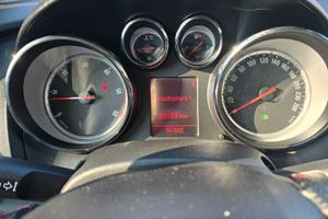 Opel astra j