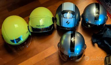 Stock 5 Caschi Moto (Scorpion, GIVI, LS2, New Max)