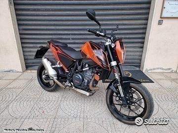 KTM Duke 690 ABS - 7/2016 - Motor's Passion