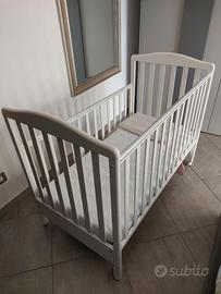 Lettino azzurra(senza materasso) con cassetto