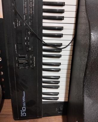 sintetizzatore Roland D-10