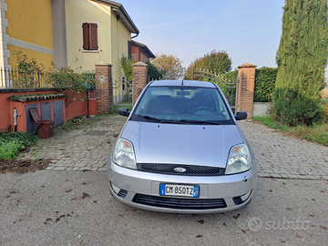 Ford fiesta neopatentati 2005