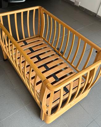 Lettino in legno