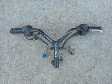 manubrio e carena yamaha booster 100