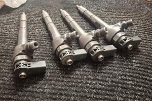 iniettori vw audi seat skoda 04l130277ak 2.0 tdi 