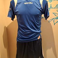 13 completi mute calcio kit maglia e pantaloncino 