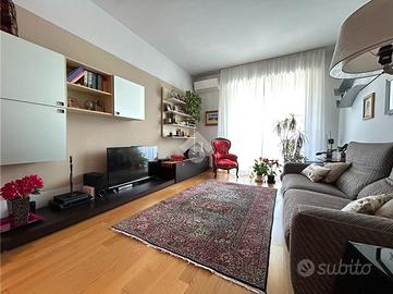 4 LOCALI A FIRENZE