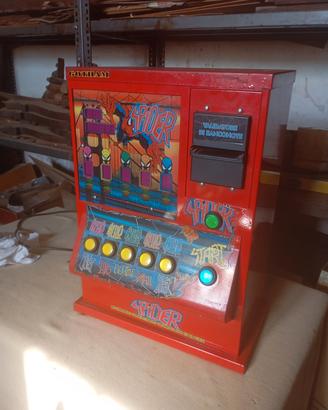 Slot-machine 