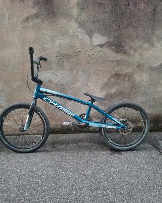 Bmx race chase
