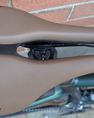 Sella Italia Novus Boost EVO Superflow Gravel