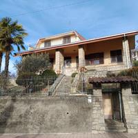 VILLA SINGOLA A MONTEGROSSO D'ASTI
