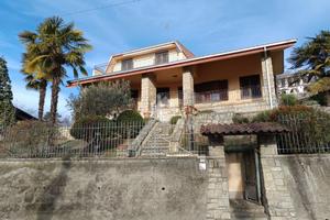 VILLA SINGOLA A MONTEGROSSO D'ASTI